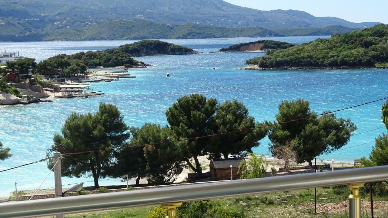 Hotel Queen Margaret Seaside Ksamil Ngoại thất bức ảnh